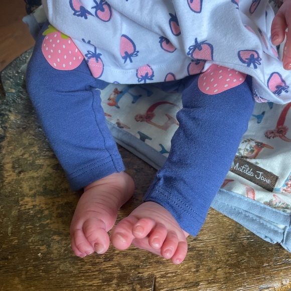 Raven by Ping Lau - Picture 6 of 7